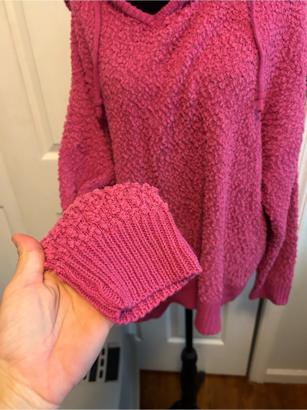 NWT Maurices Popcorn-Knit Hoodie Sweater in Hot Pink - Picture 3 of 7